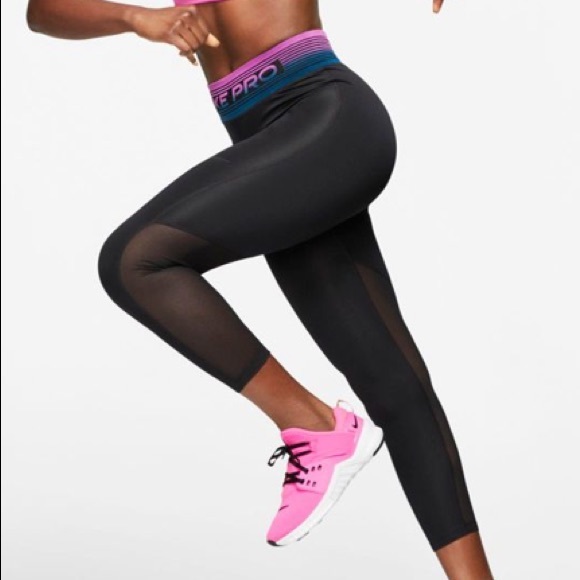 Nike High Waisted Pro Dri-Fit 7/8 Tight Leggings - Picture 4 of 12